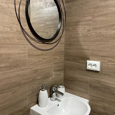 Dom wakacyjny Dimira з басейном *